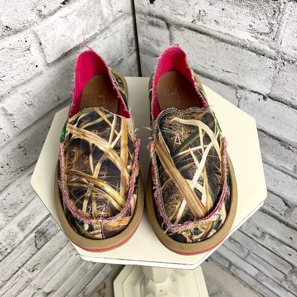 Sanuk Camouflage Slip On Flats - Picture 1 of 7